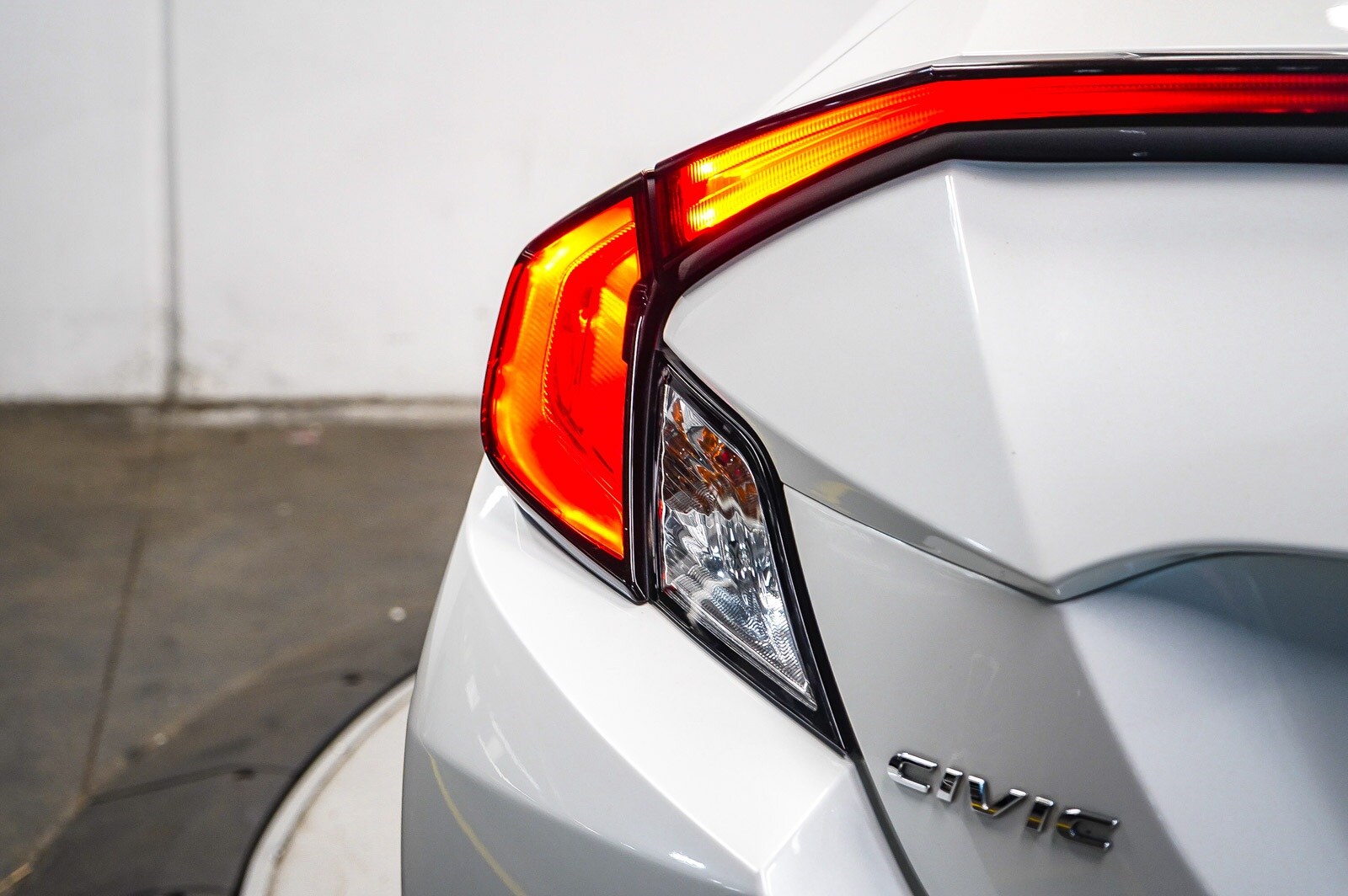 Thumbnail: 2017 Honda Civic - 11