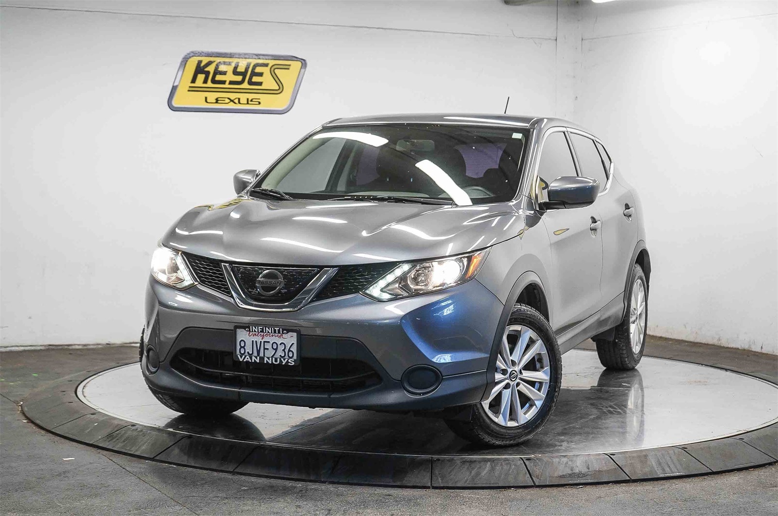 2019 Nissan Rogue Sport S -
                  Van Nuys, CA