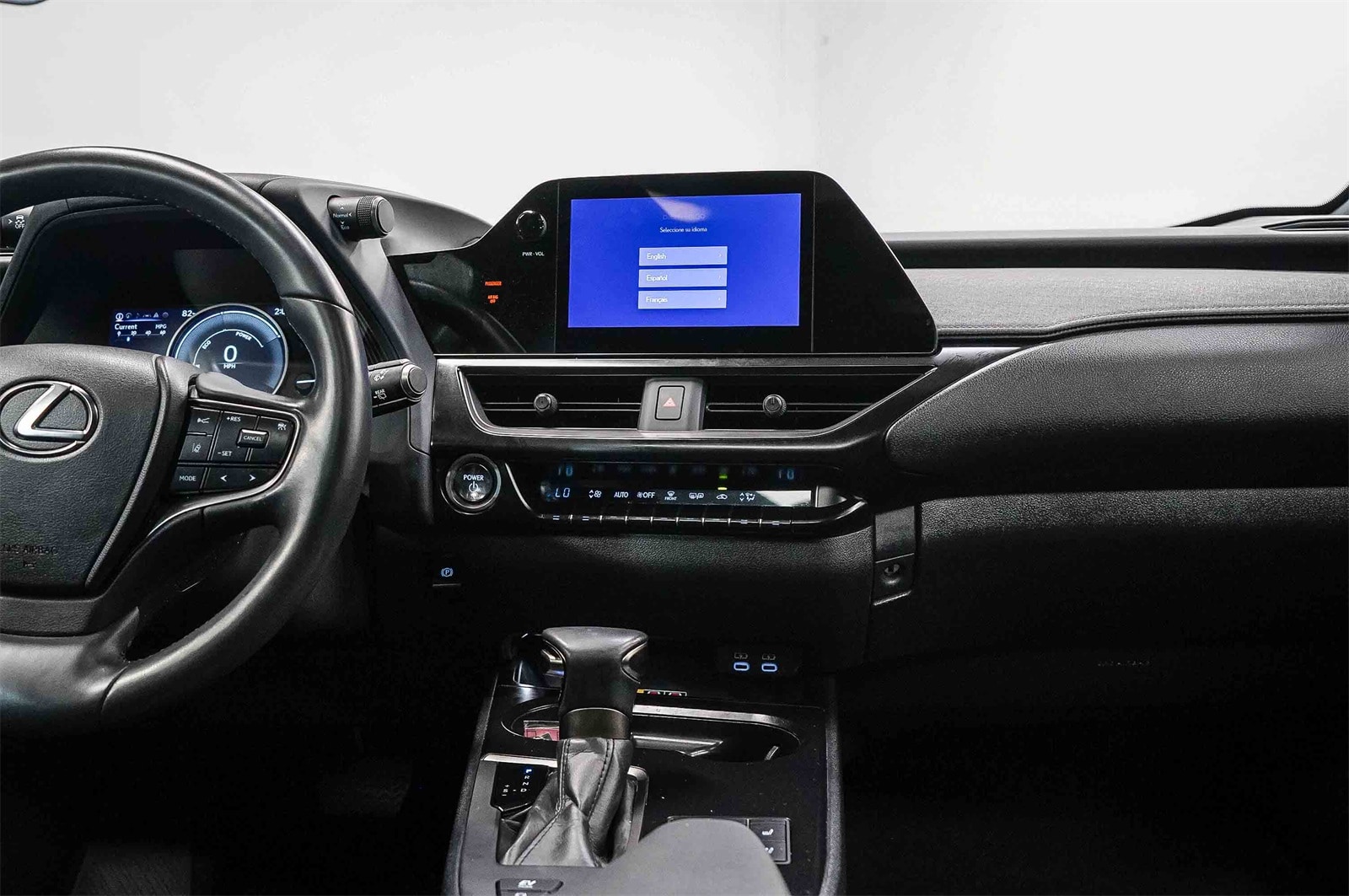 Thumbnail: 2024 Lexus UX - 13