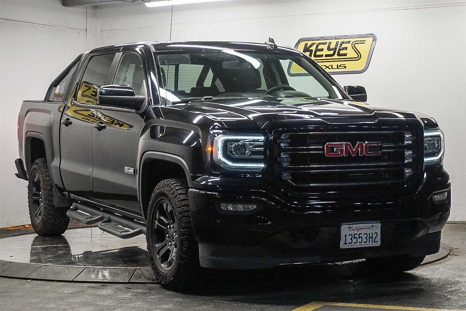 Thumbnail: 2017 GMC Sierra 1500 - 3