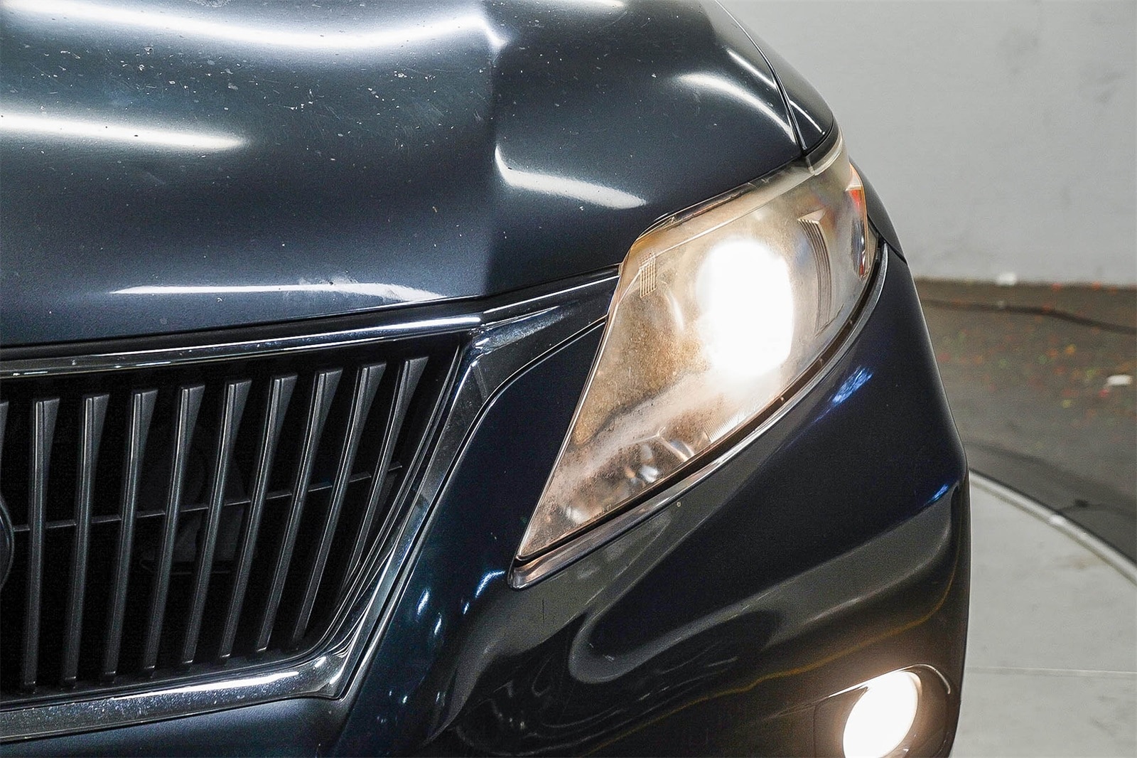 Thumbnail: 2011 Lexus RX - 7