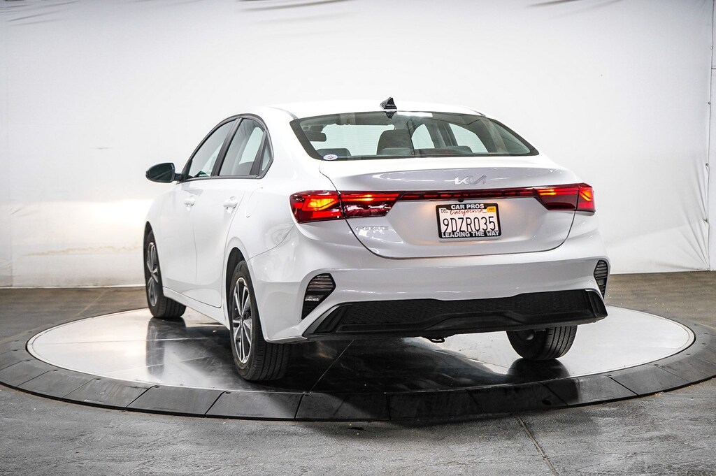 Used 2023 Kia Forte LXS Sedan