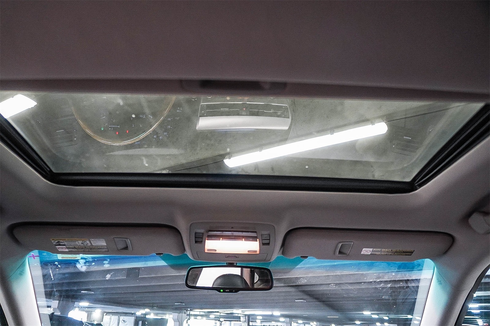 Thumbnail: 2011 Lexus RX - 15