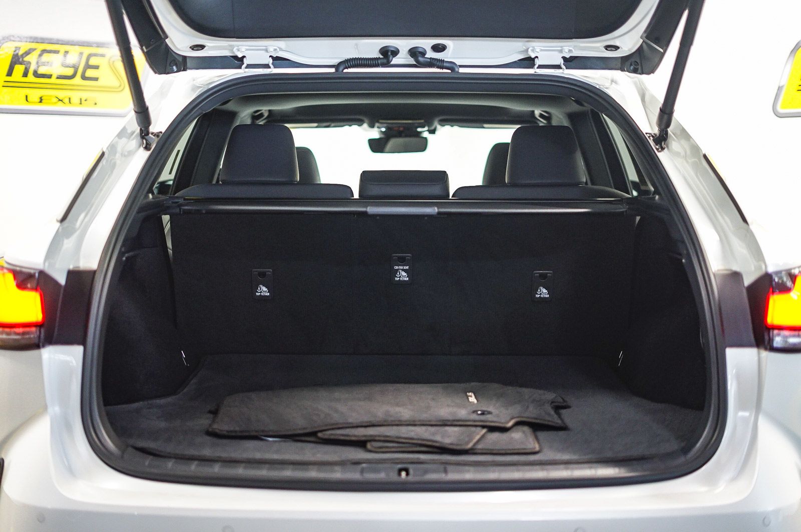 Thumbnail: 2024 Lexus RX - 30