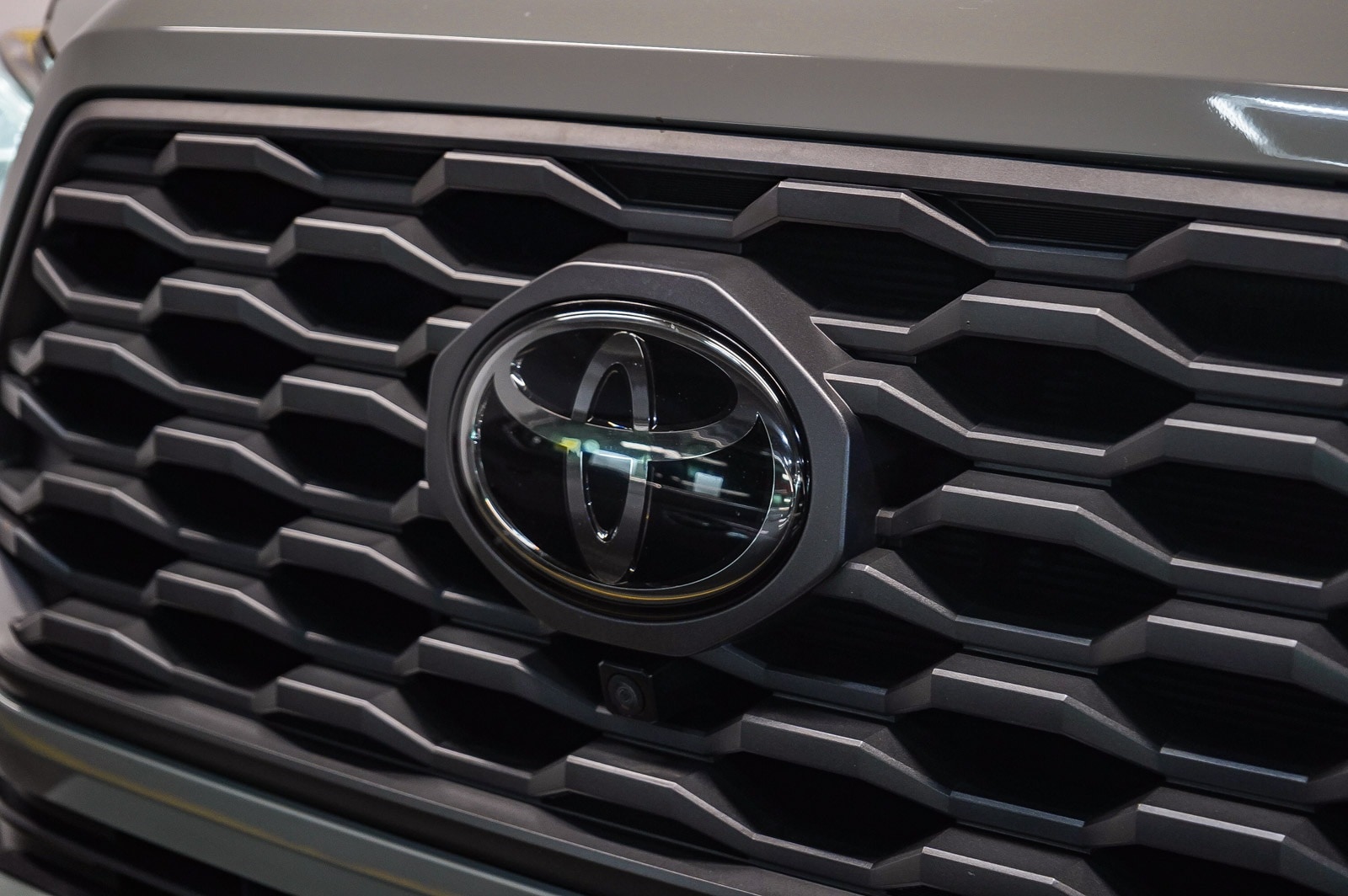 Thumbnail: 2022 Toyota Tacoma - 8