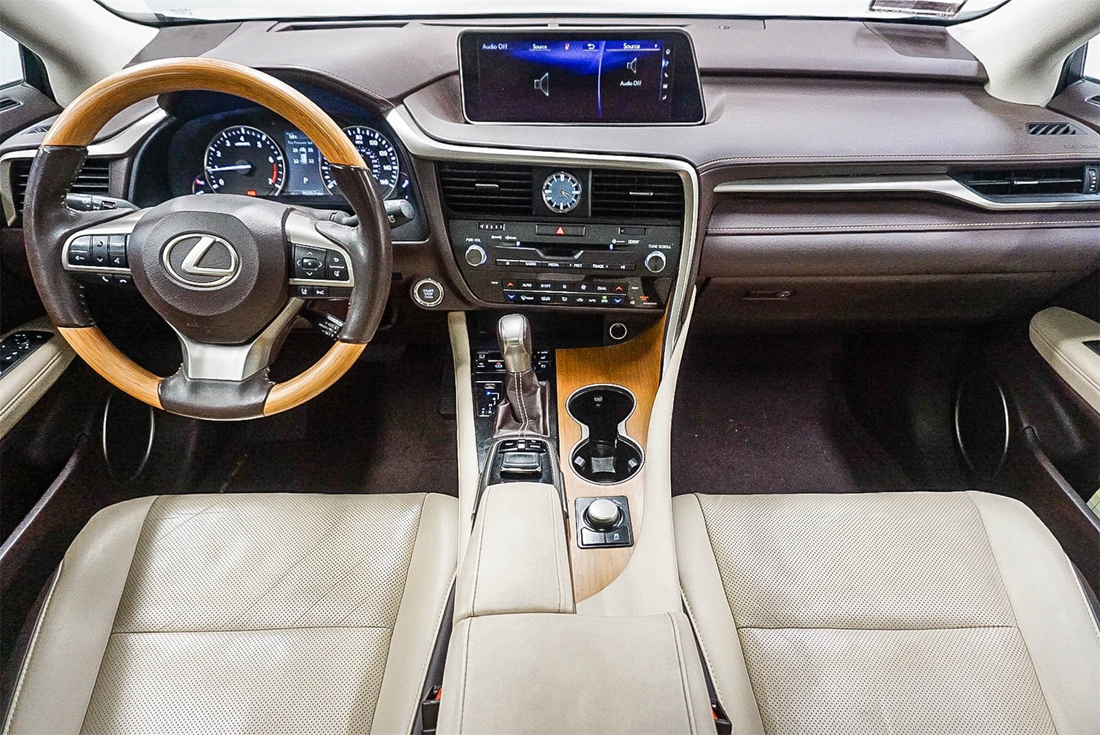 Thumbnail: 2018 Lexus RX - 11