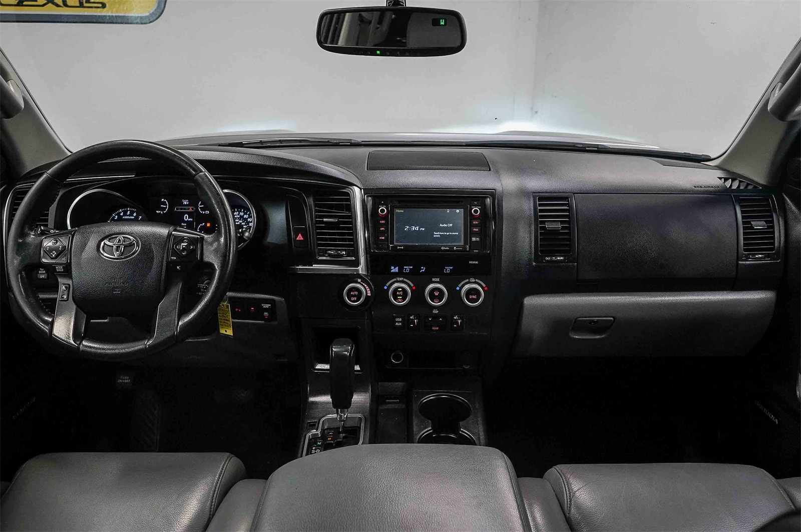 Thumbnail: 2018 Toyota Sequoia - 12