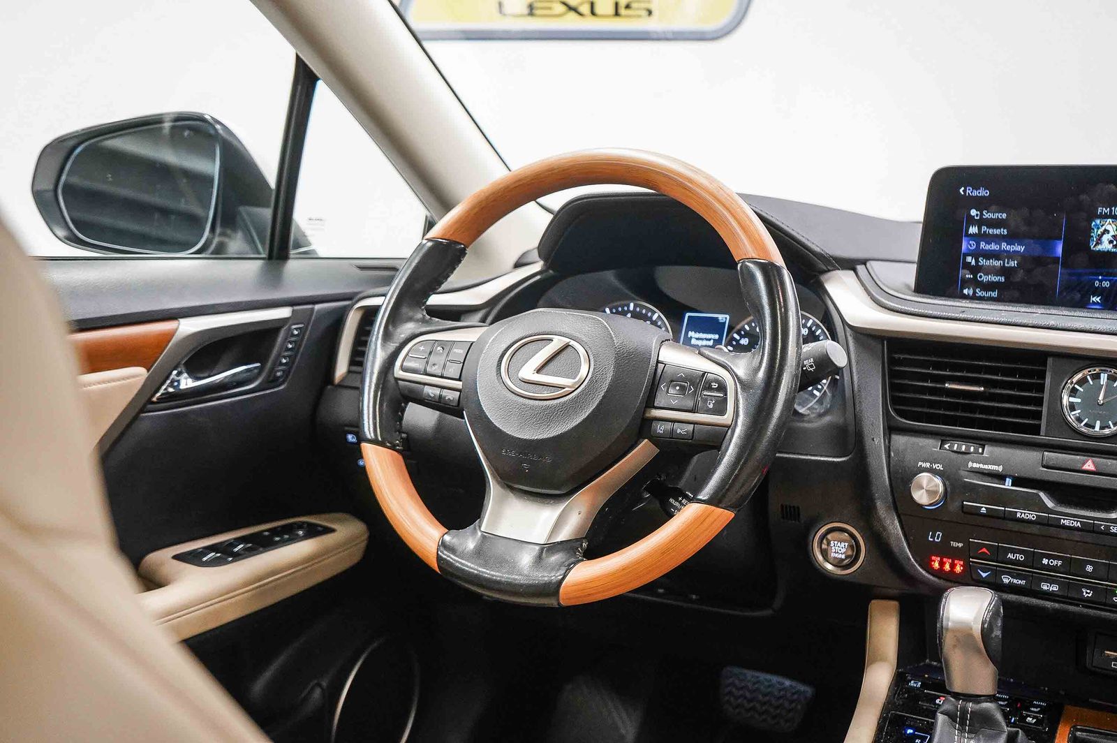 Thumbnail: 2021 Lexus RX - 14