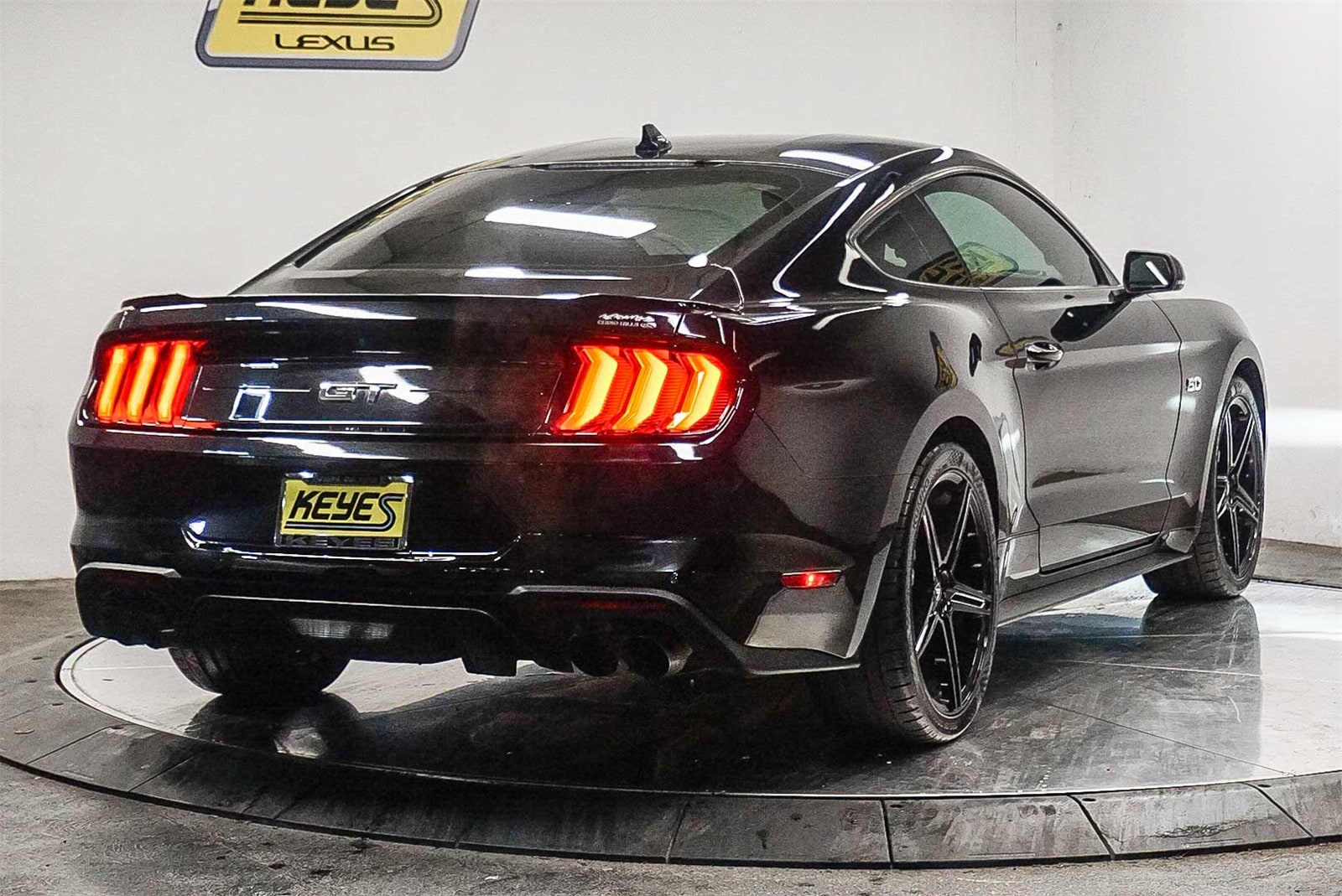 Thumbnail: 2021 Ford Mustang - 4