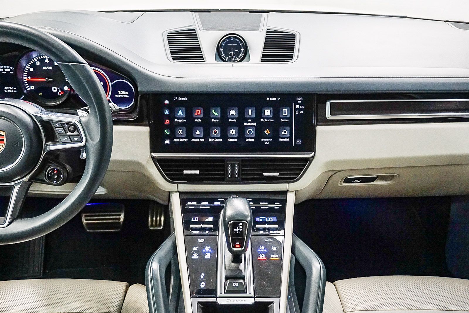 Thumbnail: 2023 Porsche Cayenne - 14