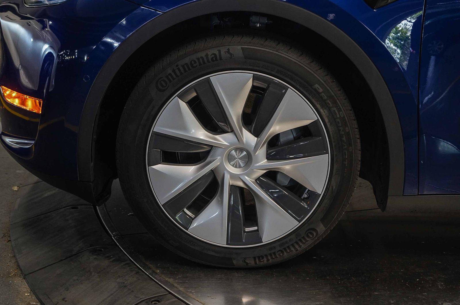 Thumbnail: 2021 Tesla Model Y - 9