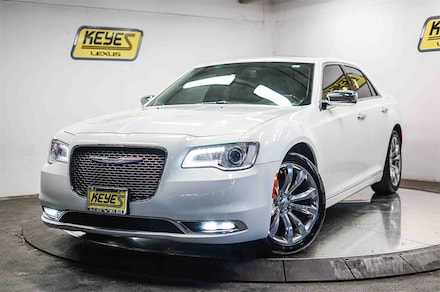 2019 Chrysler 300 Limited Sedan