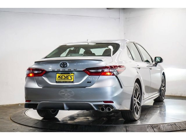 2024 Toyota Camry SE 4