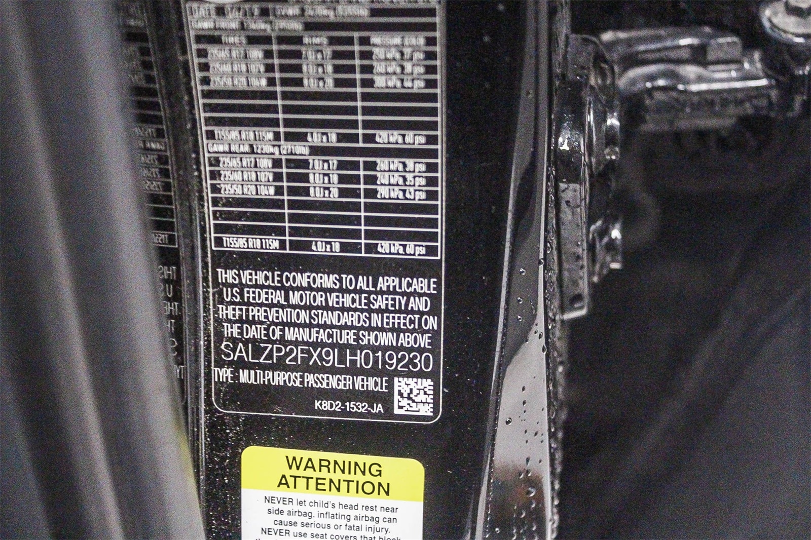 Thumbnail: 2020 Land Rover Range Rover Evoque - 28