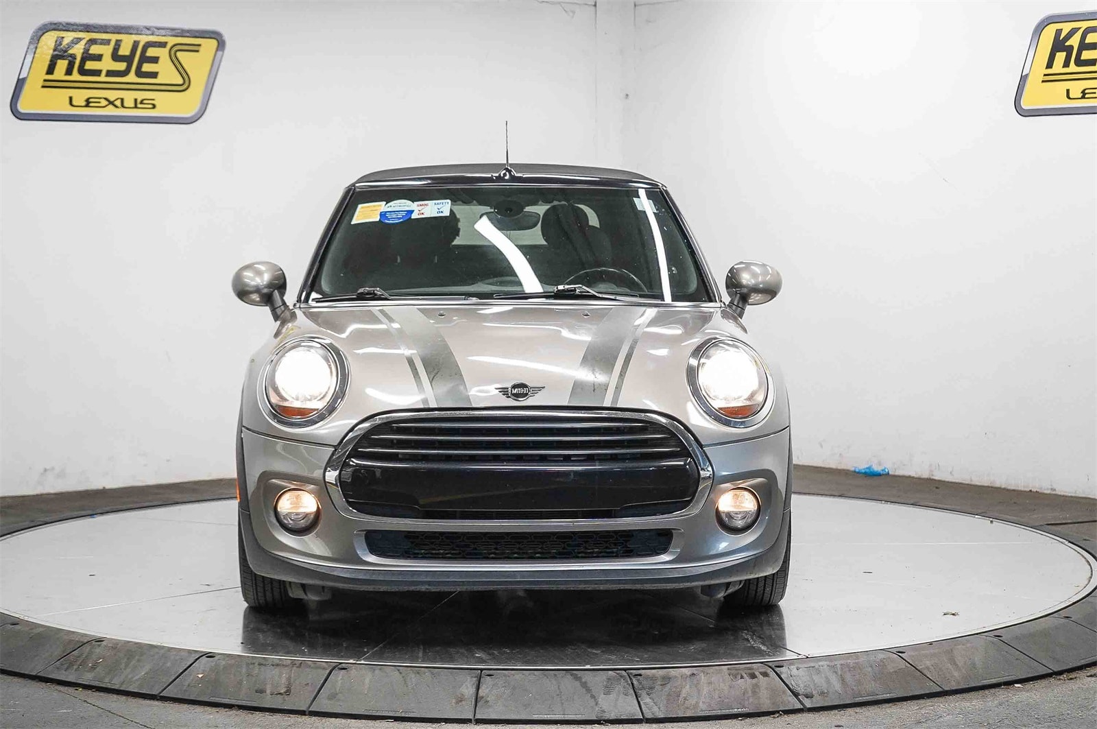 Thumbnail: 2019 MINI Cooper Convertible - 6