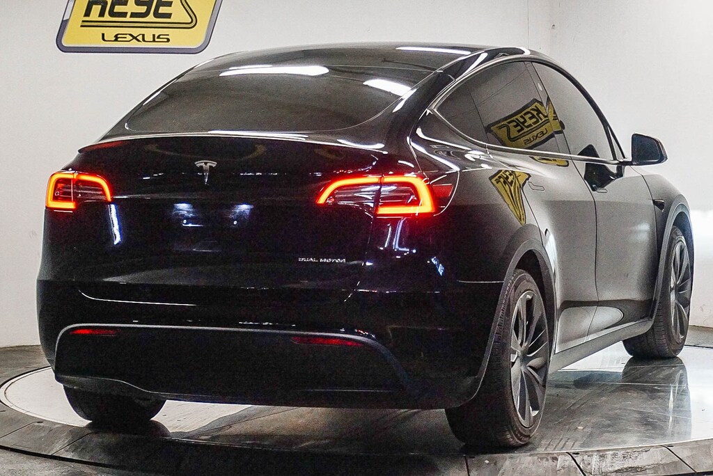 Used 2023 Tesla Model Y Long Range SUV