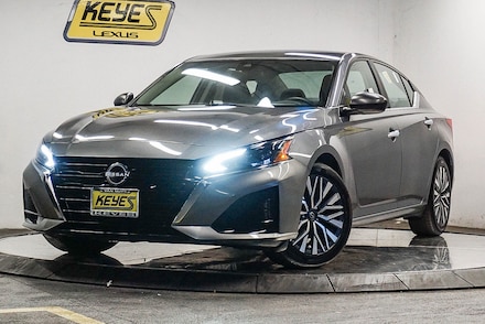 2024 Nissan Altima 2.5 SV Sedan