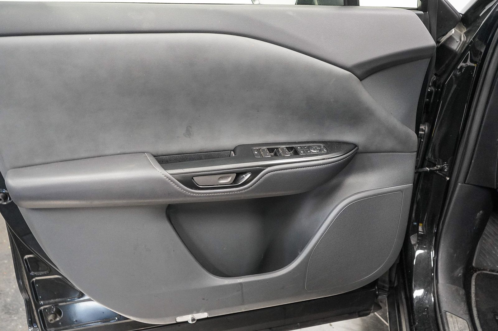 Thumbnail: 2025 Lexus RZ - 21