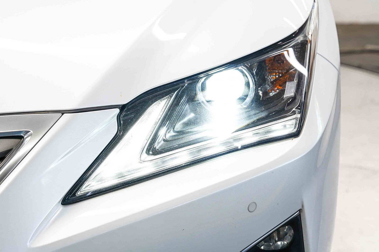 Thumbnail: 2016 Lexus RX - 7