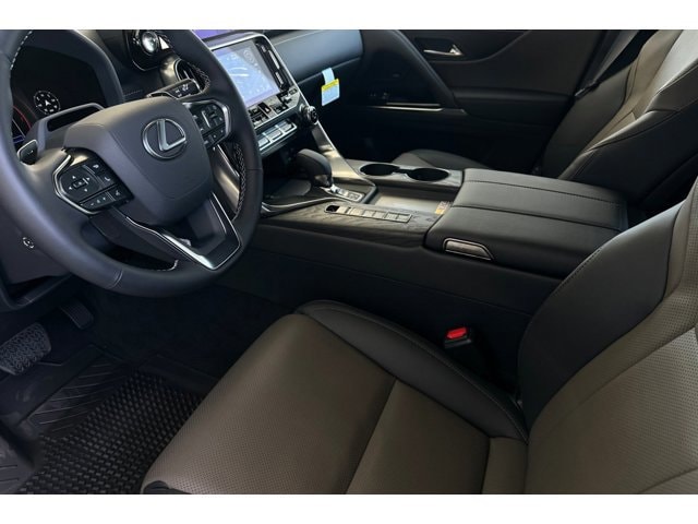 Thumbnail: 2025 Lexus LX - 5