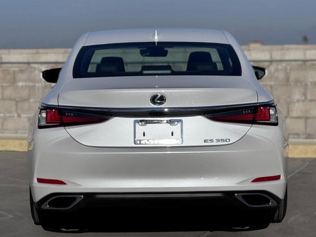 Thumbnail: 2025 Lexus ES - 11