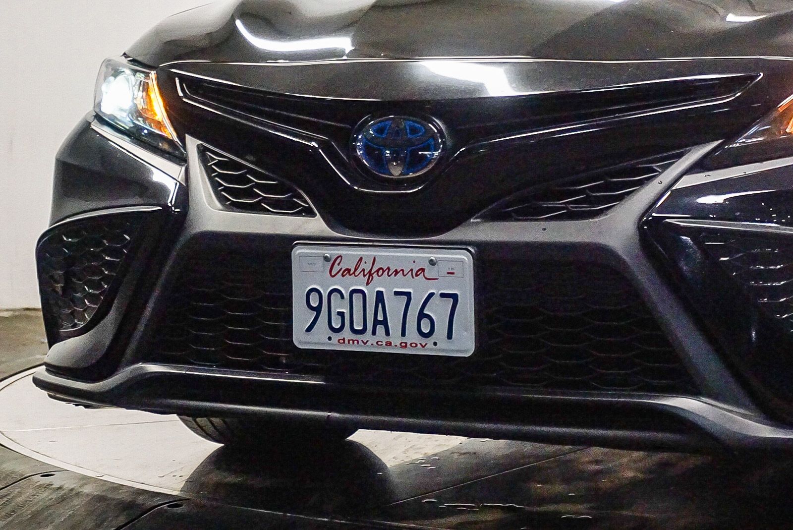 Thumbnail: 2023 Toyota Camry - 8