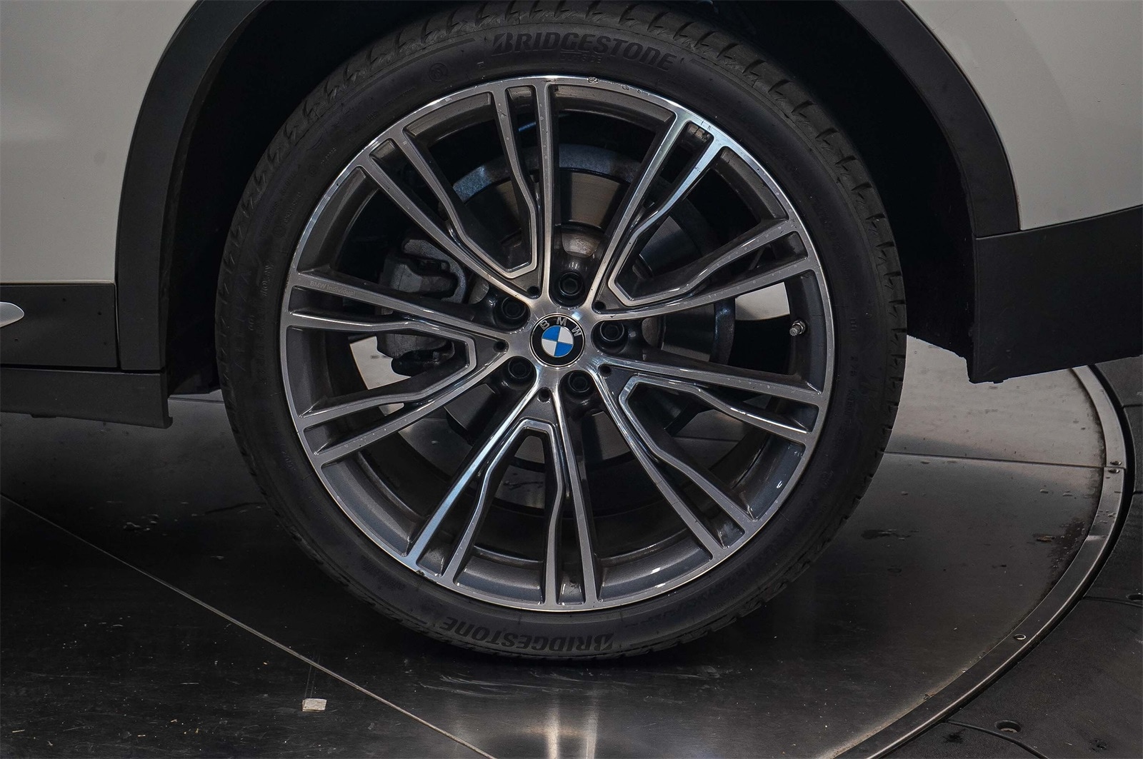 Thumbnail: 2023 BMW X3 - 10