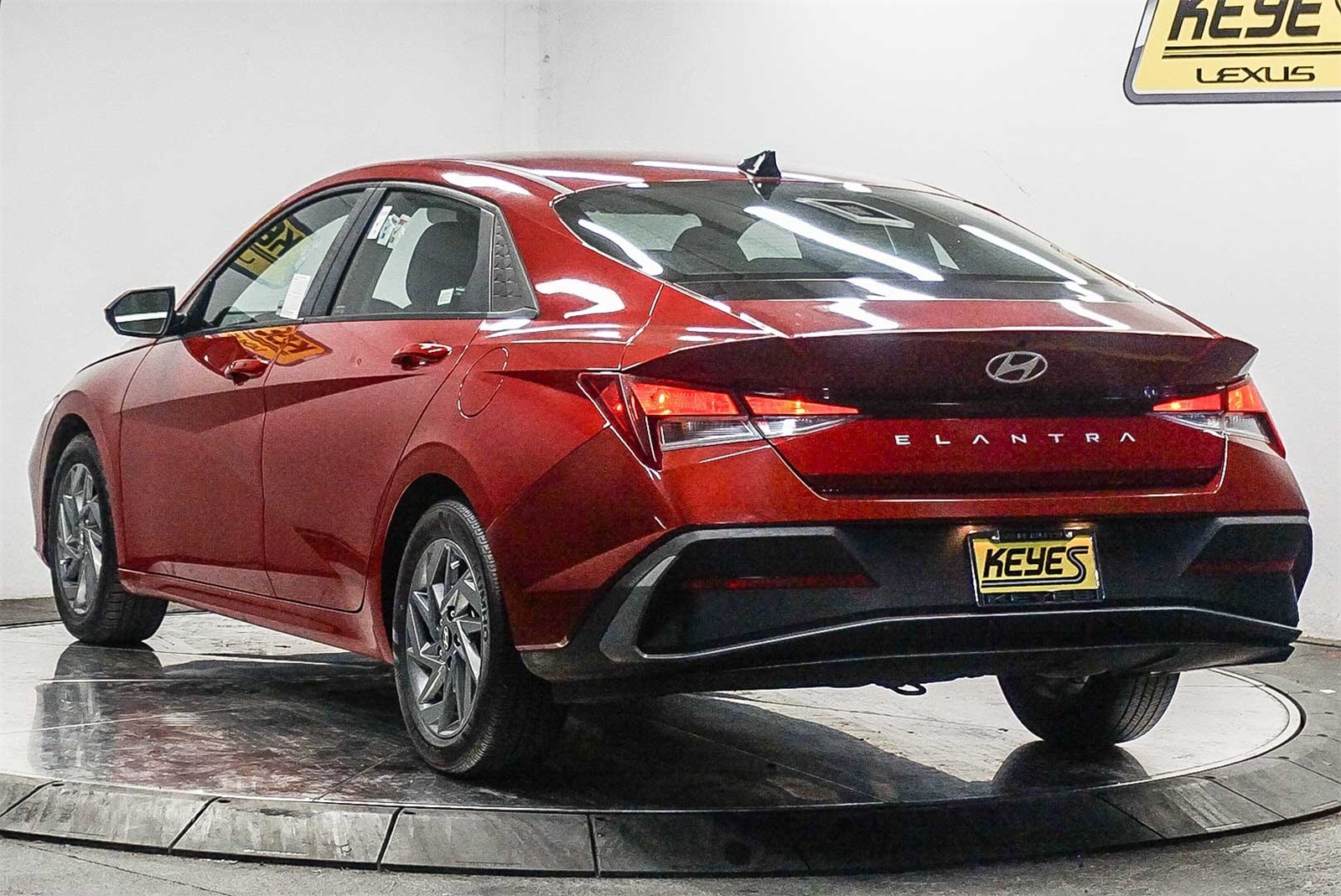 Thumbnail: 2024 Hyundai Elantra - 2