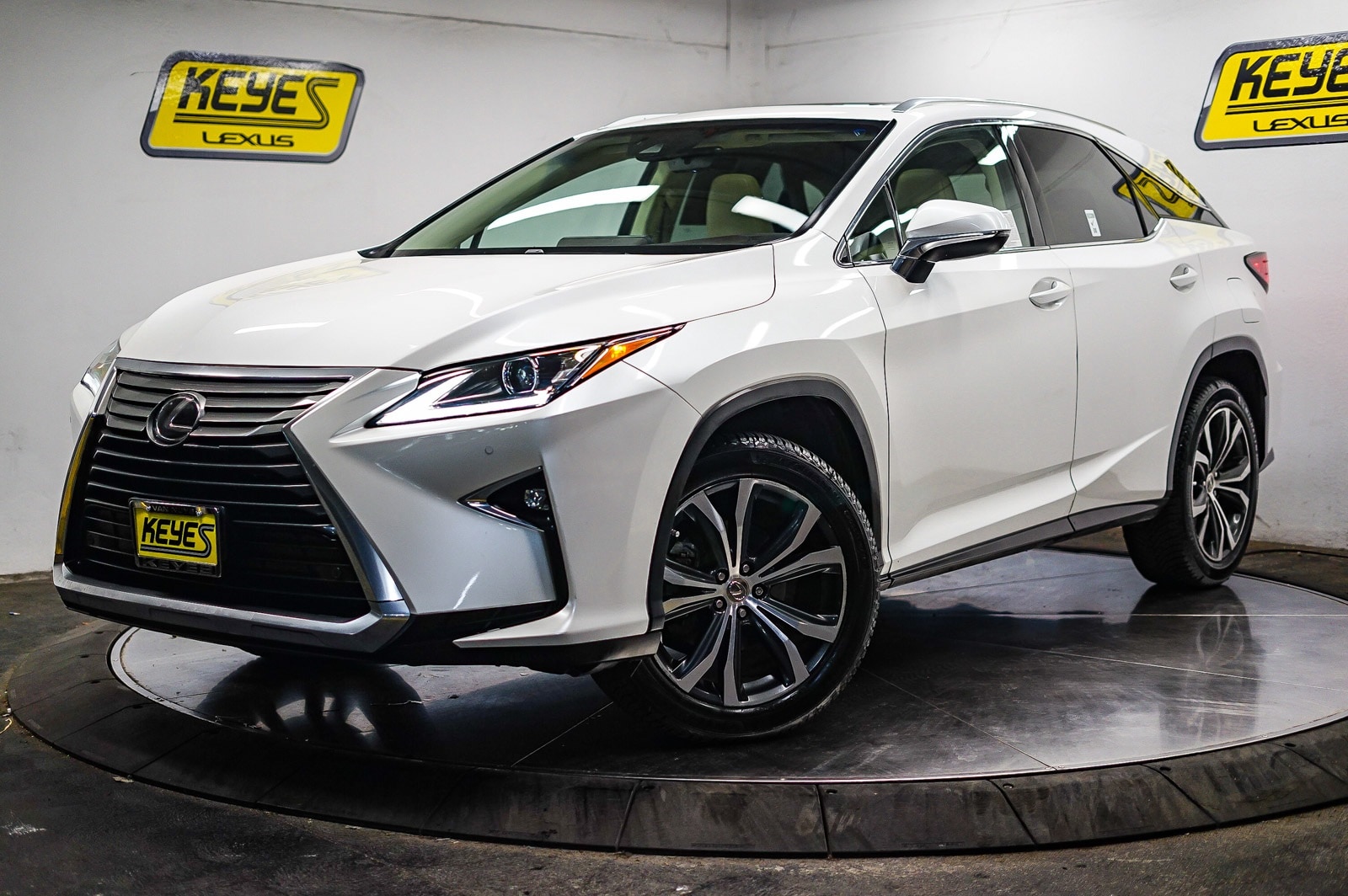 Thumbnail: 2017 Lexus RX - 1