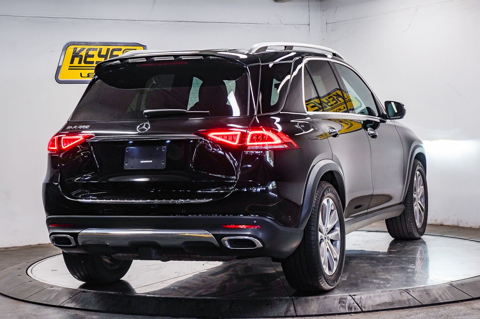 Thumbnail: 2022 Mercedes-Benz GLE - 4