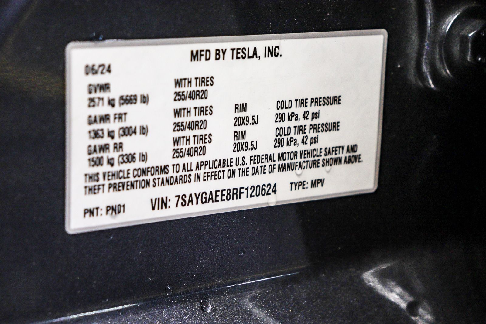 2024 Tesla Model Y Long Range - Photo 21