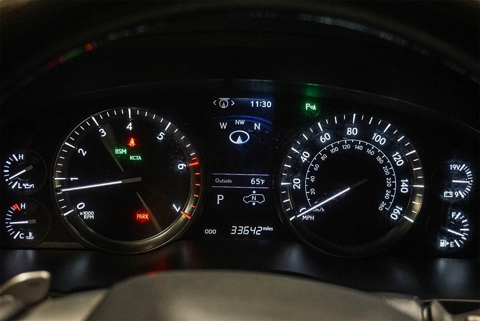 Thumbnail: 2021 Lexus LX - 27