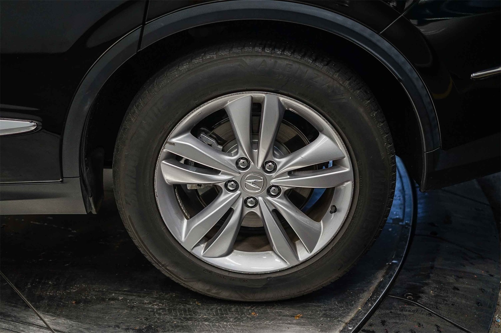 Thumbnail: 2023 Acura MDX - 10