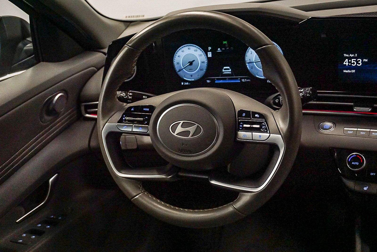 Thumbnail: 2025 Hyundai Elantra - 15