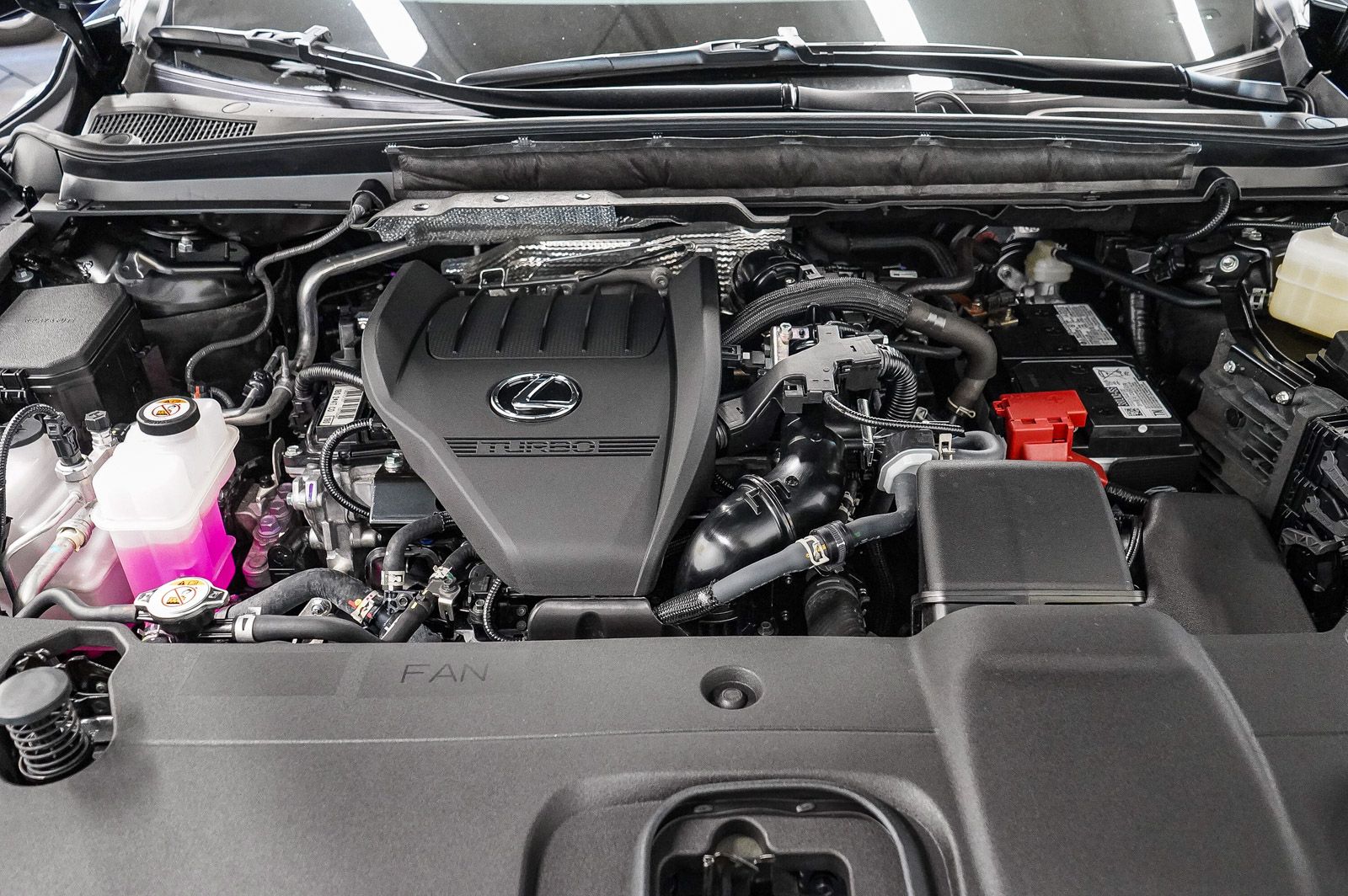 Thumbnail: 2025 Lexus RX - 28