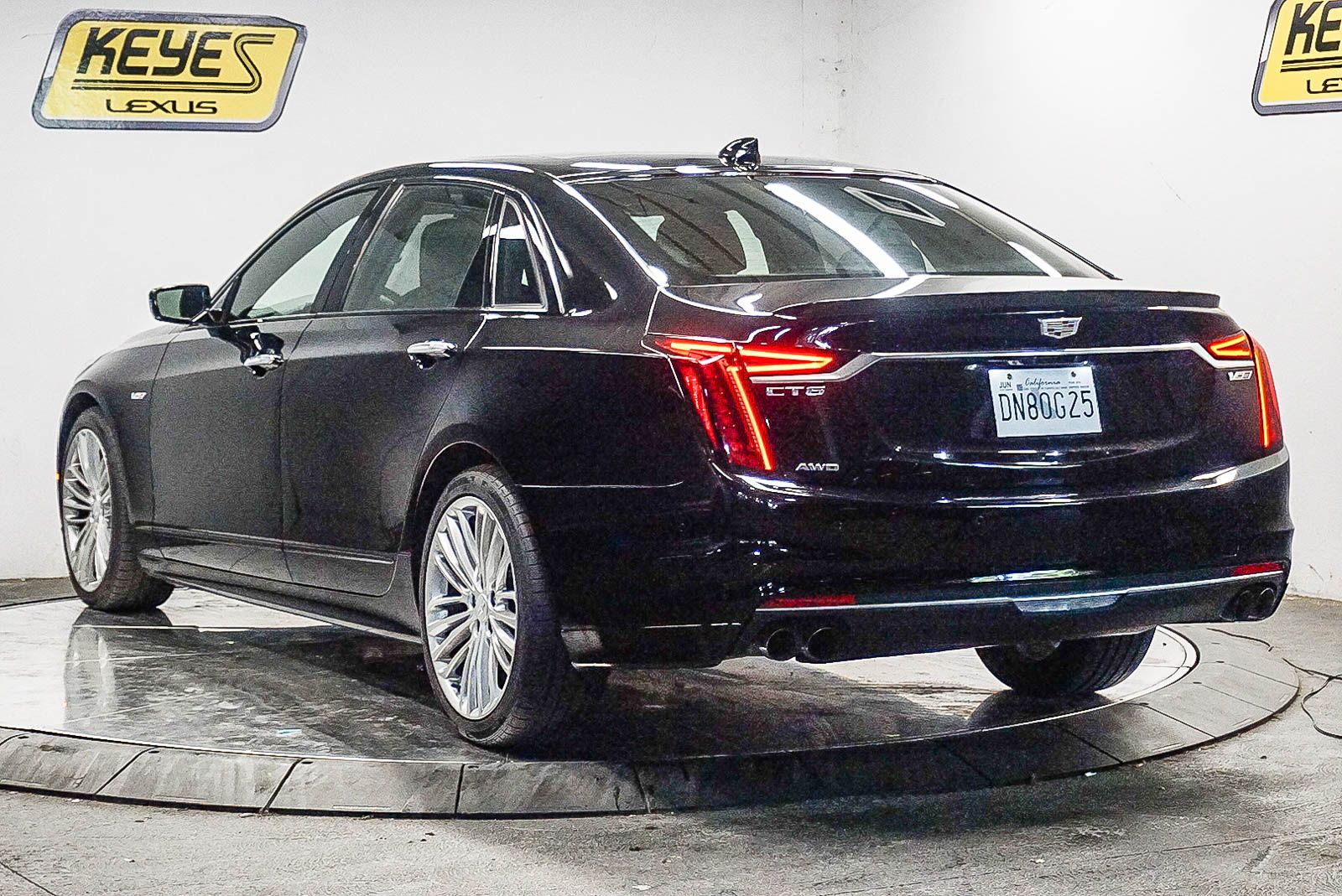 Thumbnail: 2019 Cadillac CT6 - 2