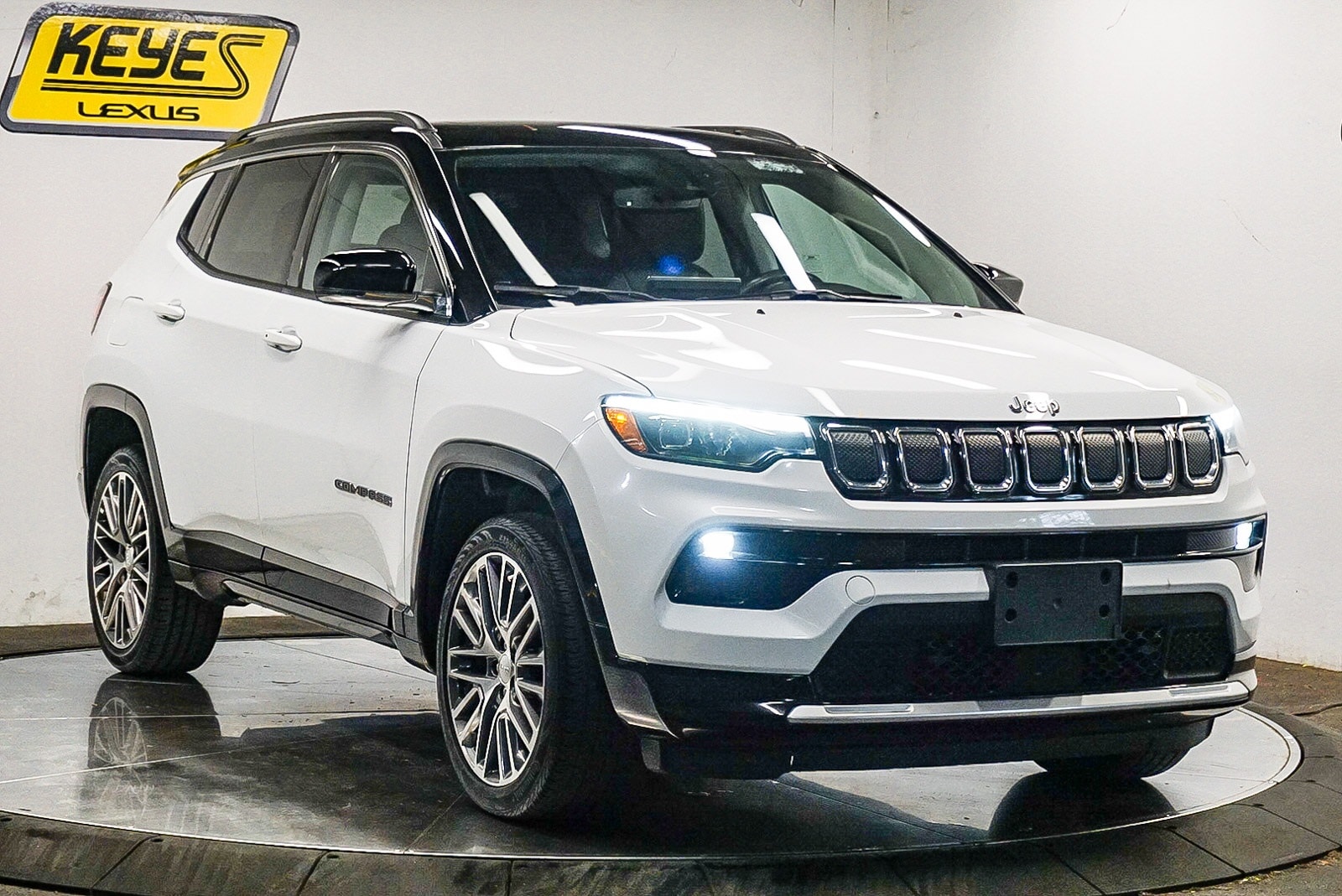 Thumbnail: 2022 Jeep Compass - 5