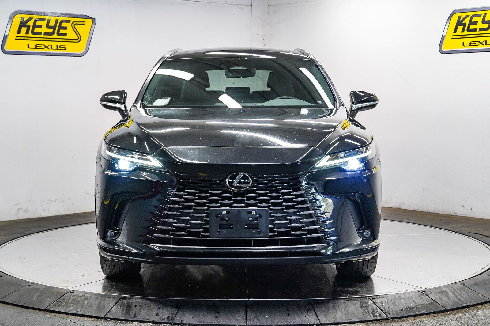 Thumbnail: 2023 Lexus RX - 3