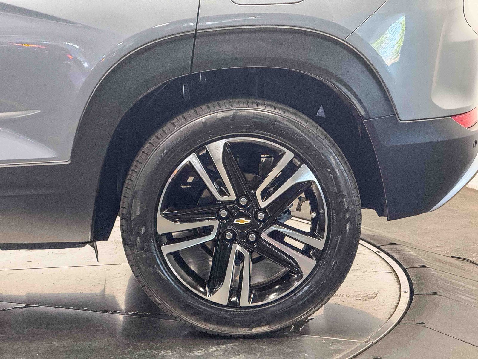 Thumbnail: 2021 Chevrolet TrailBlazer - 10