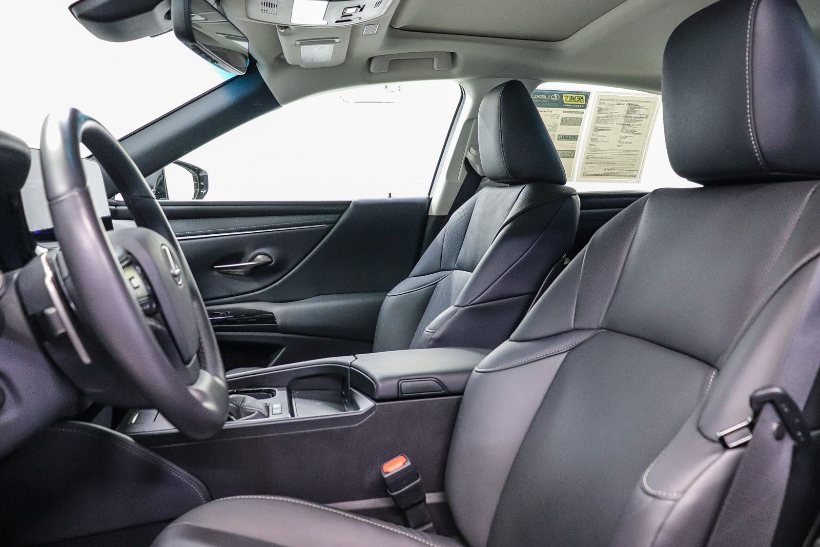 Thumbnail: 2025 Lexus ES - 20
