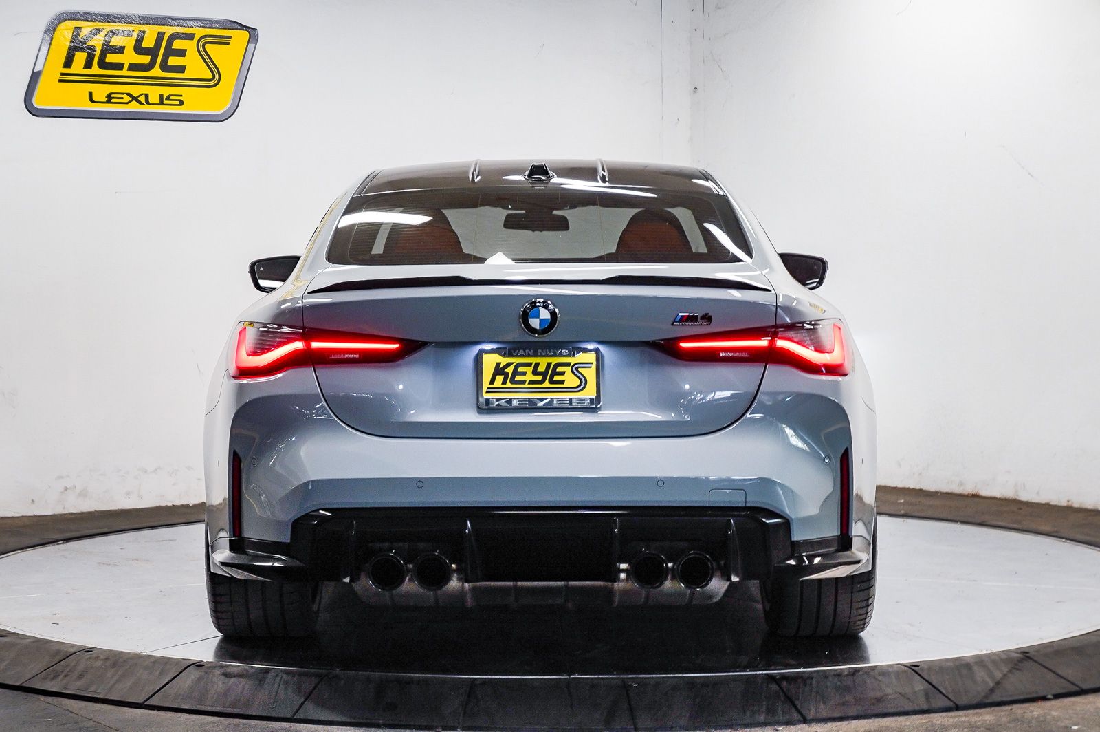 Thumbnail: 2024 BMW M4 - 2
