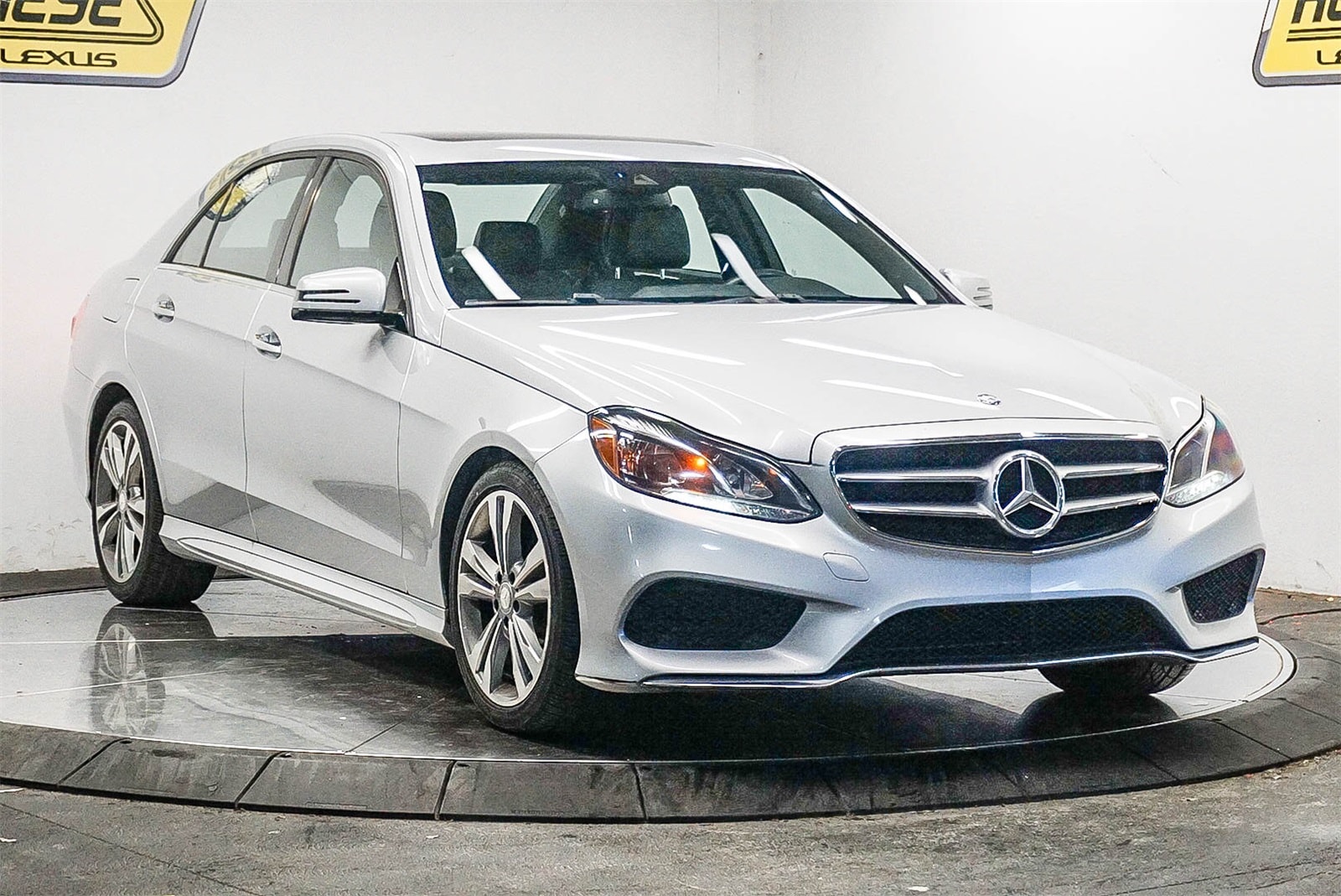 Thumbnail: 2016 Mercedes-Benz E-Class - 5