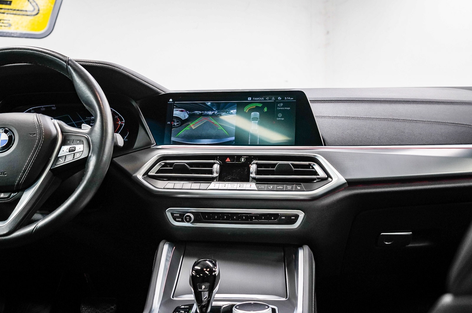 Thumbnail: 2023 BMW X6 - 13