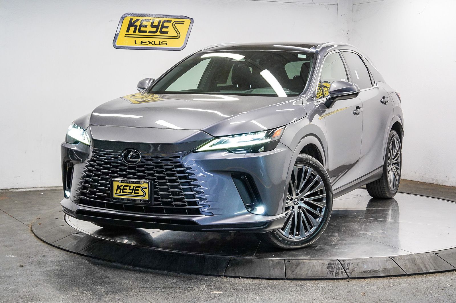 2023 Lexus RX Hybrid 350h Luxury -
                  Van Nuys, CA
