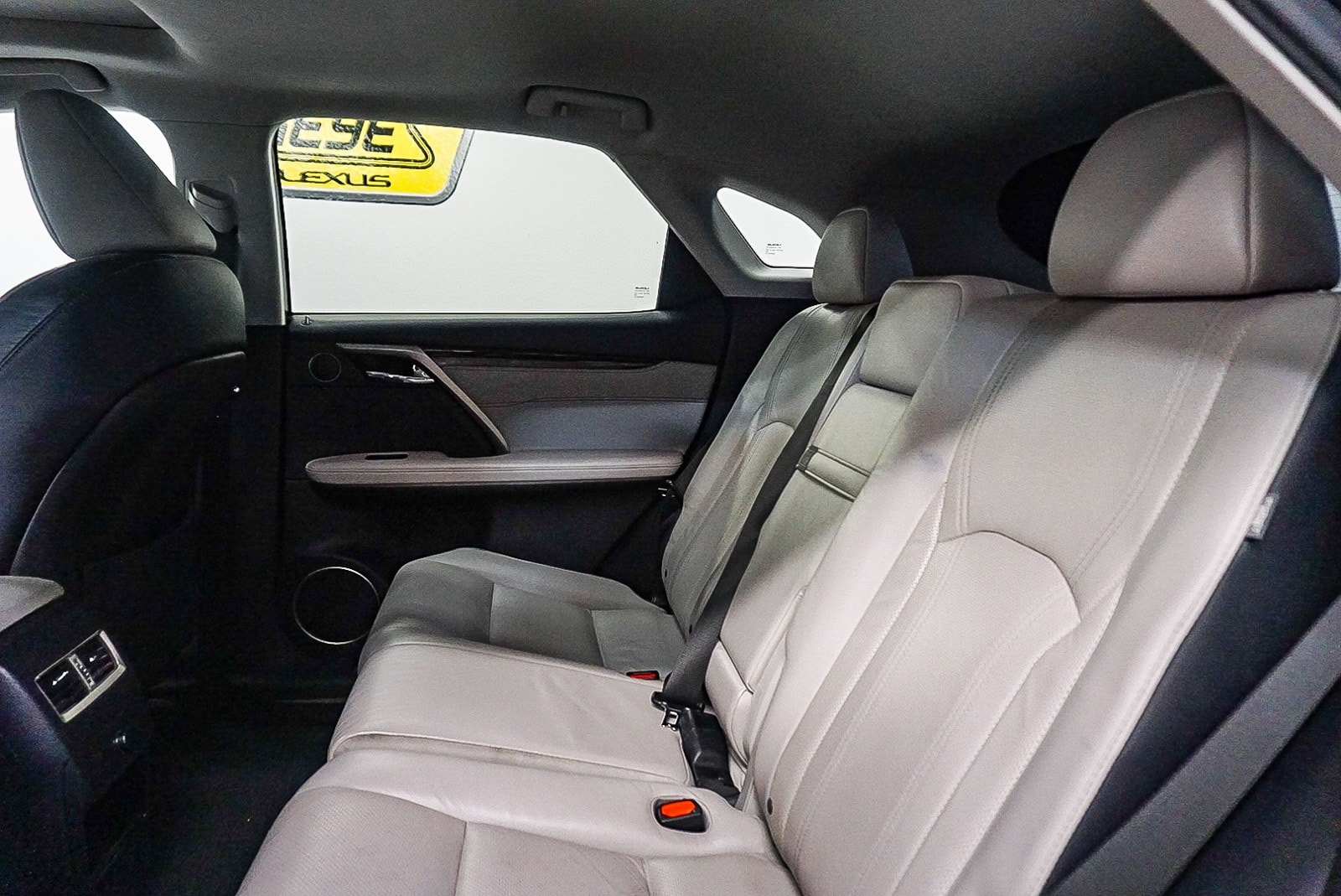 Thumbnail: 2018 Lexus RX - 20