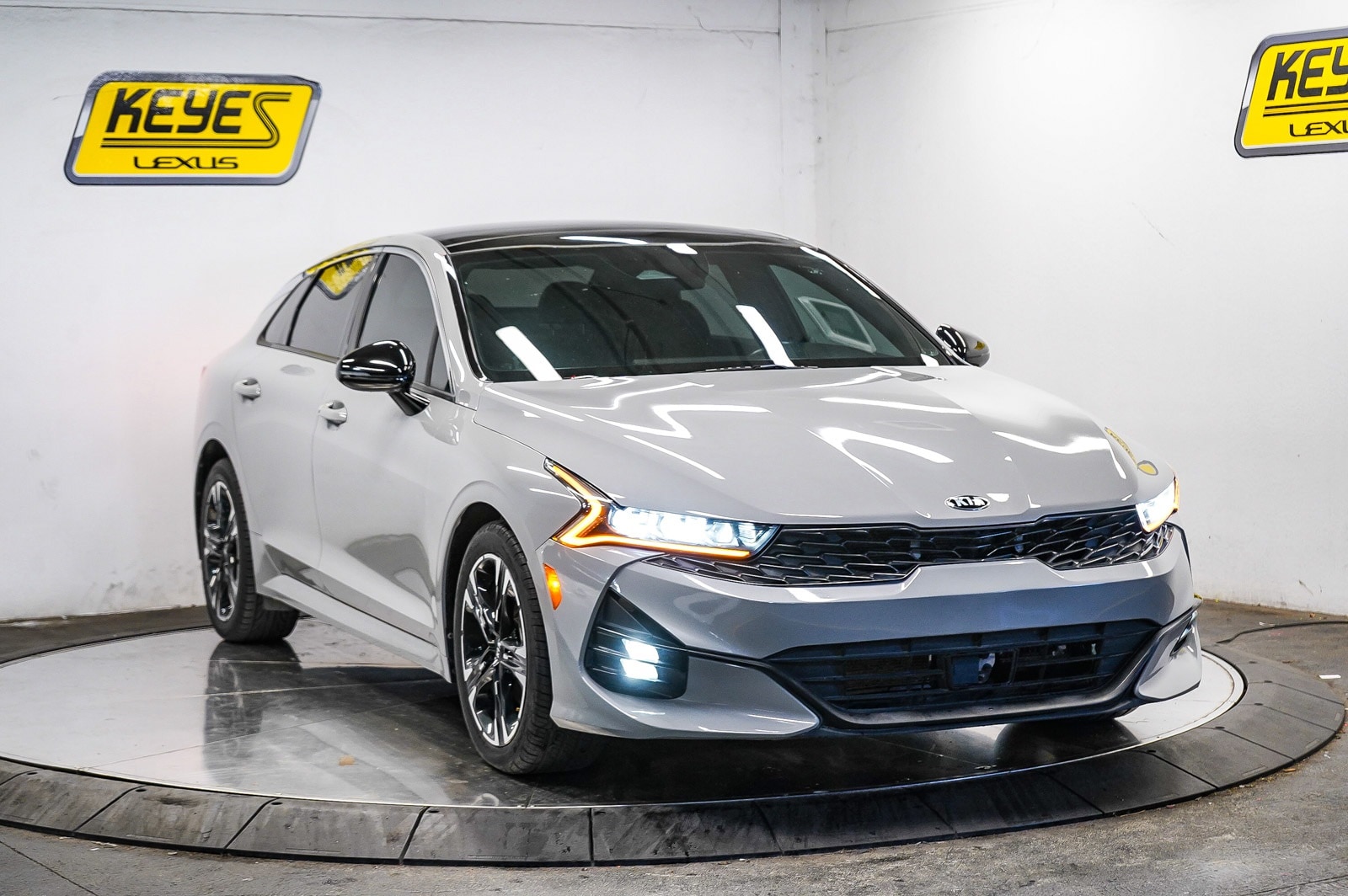 Thumbnail: 2021 Kia K5 - 5