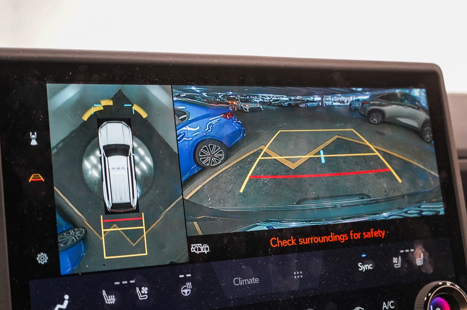 Thumbnail: 2025 Lexus GX - 26