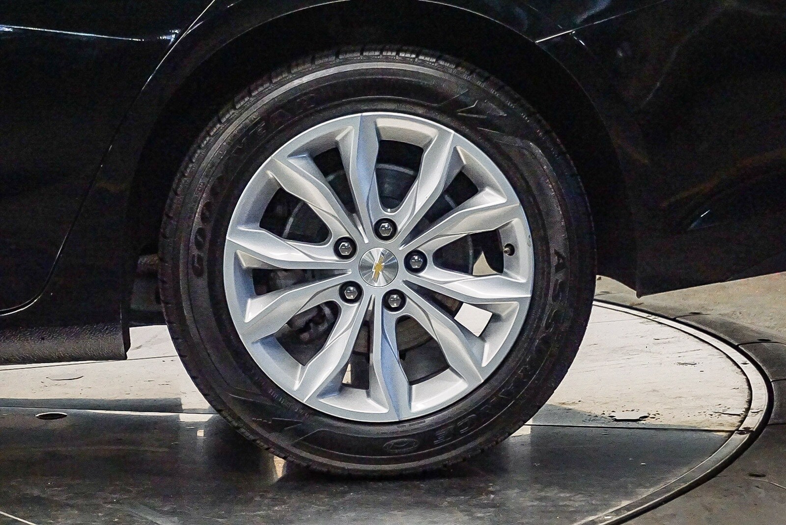 Thumbnail: 2024 Chevrolet Malibu - 10