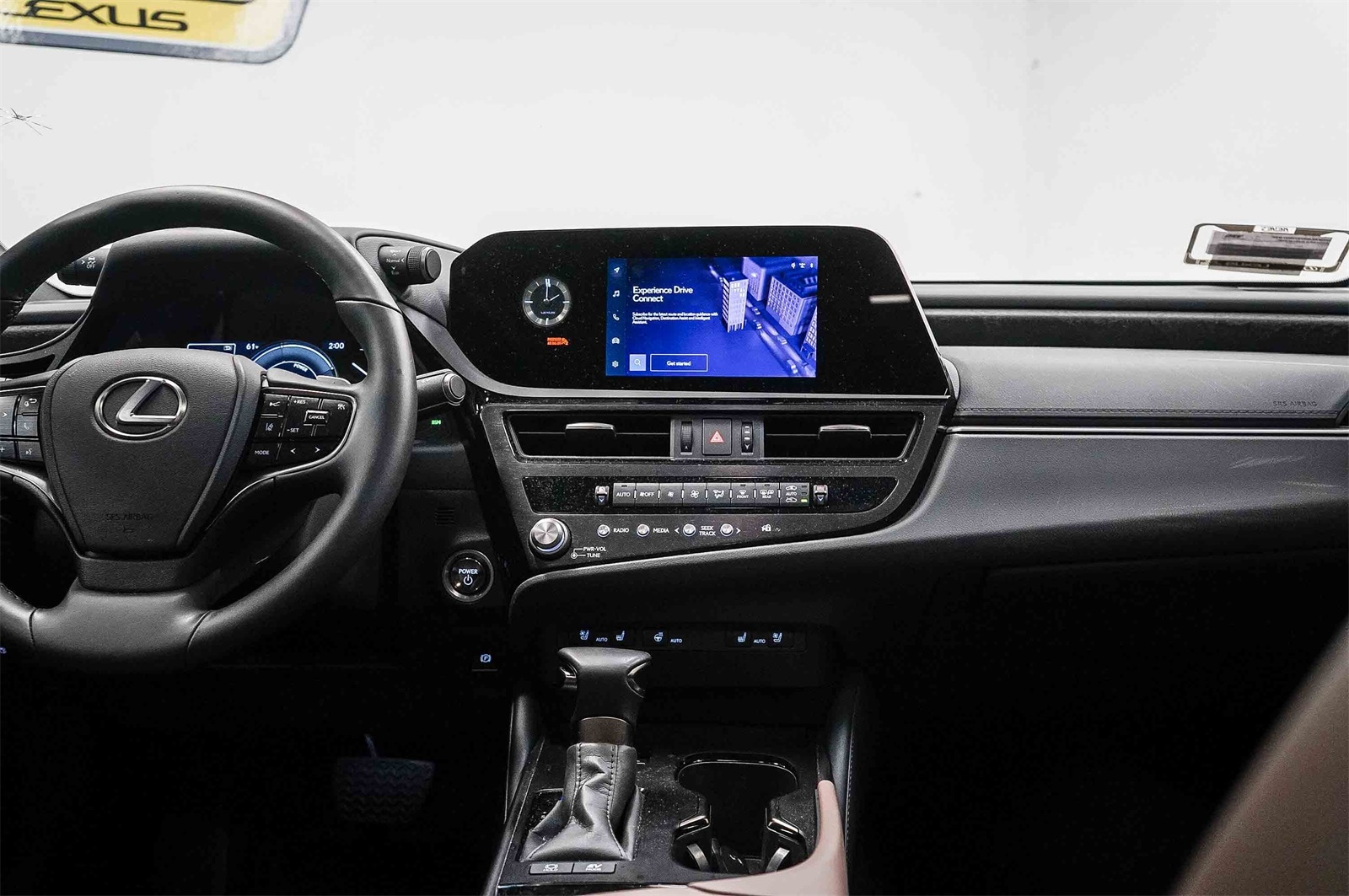 Thumbnail: 2025 Lexus ES - 12