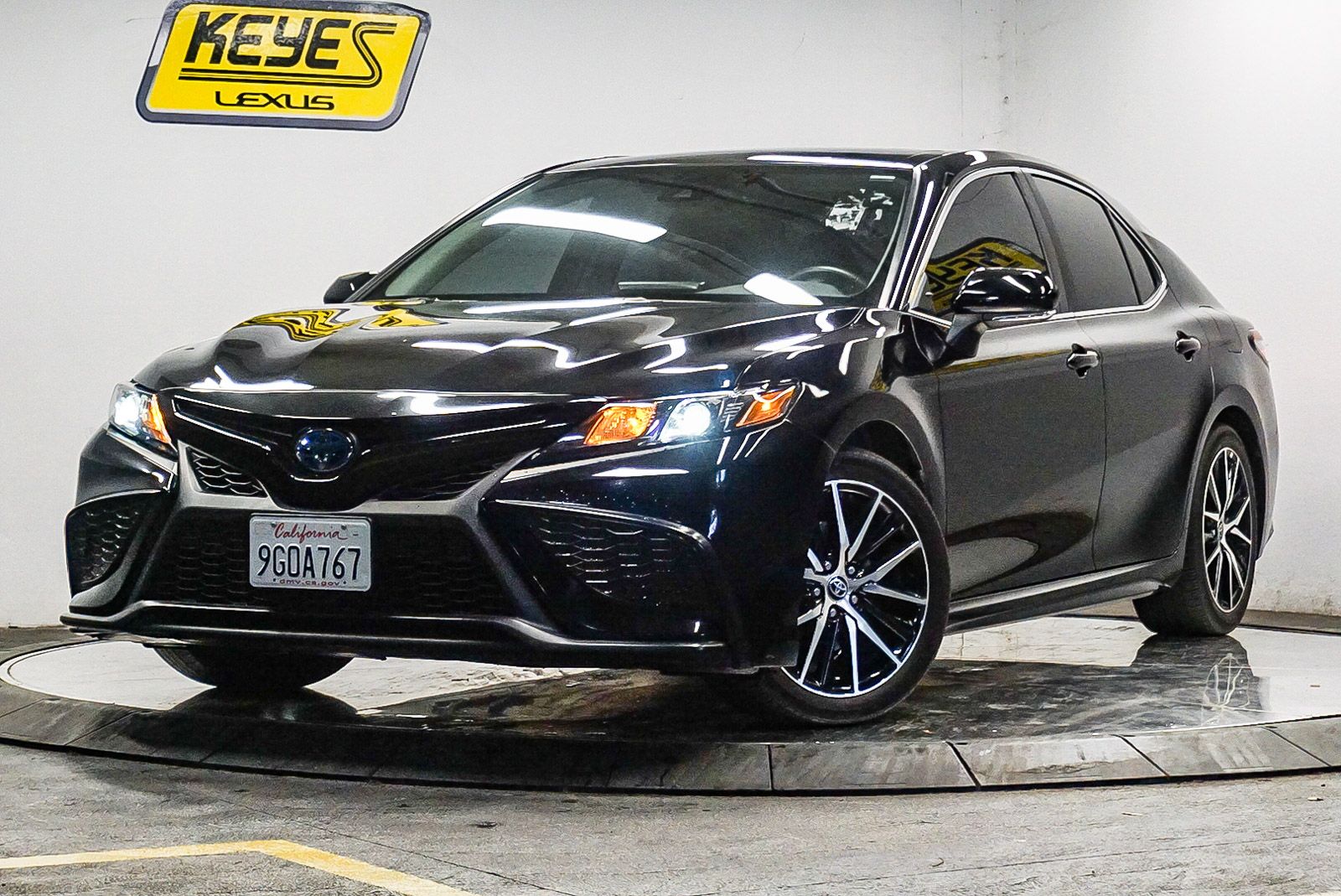 Thumbnail: 2023 Toyota Camry - 1